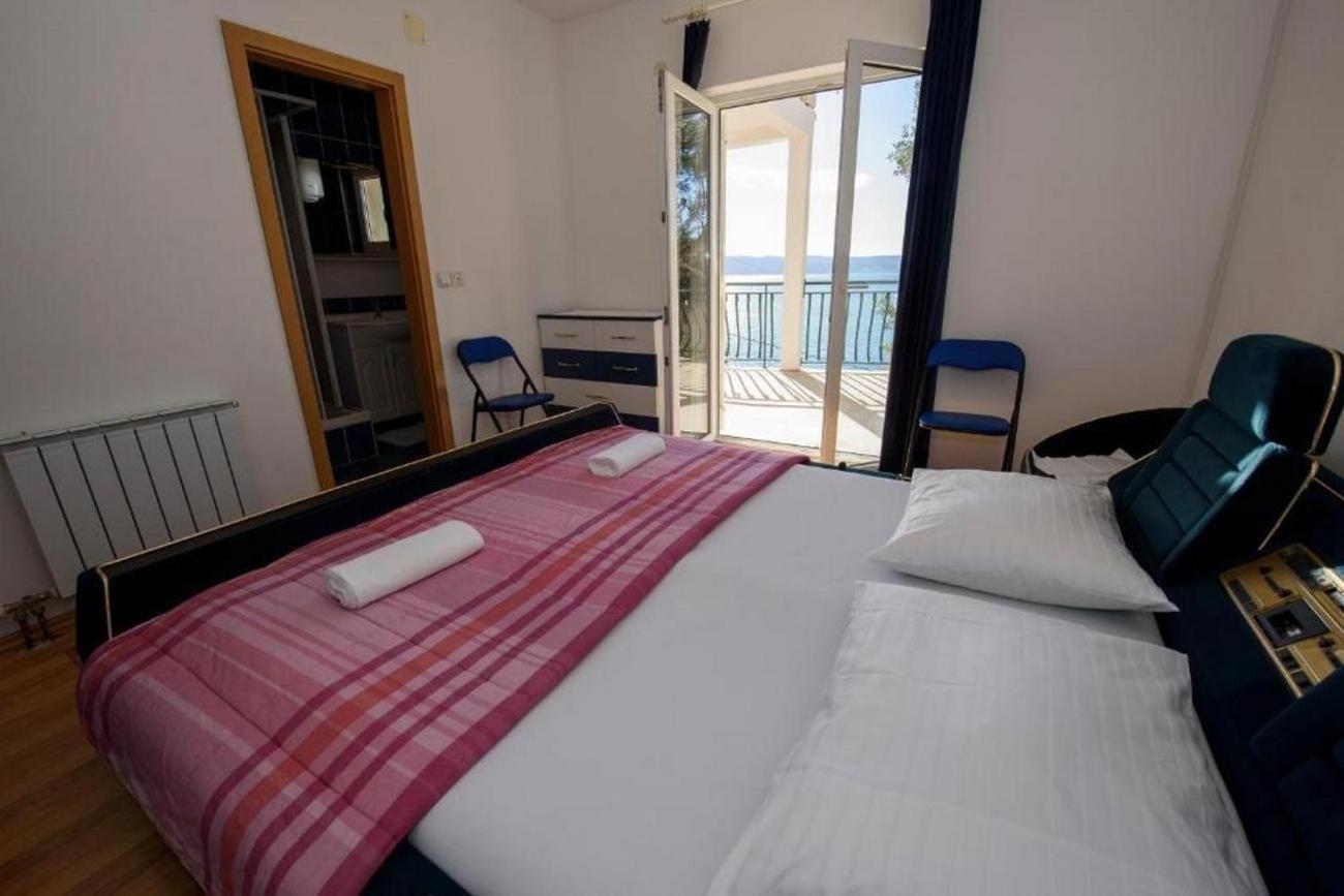 Apartments By The Sea Suhi Potok, Omis - 14555 Jesenice  Pokój zdjęcie