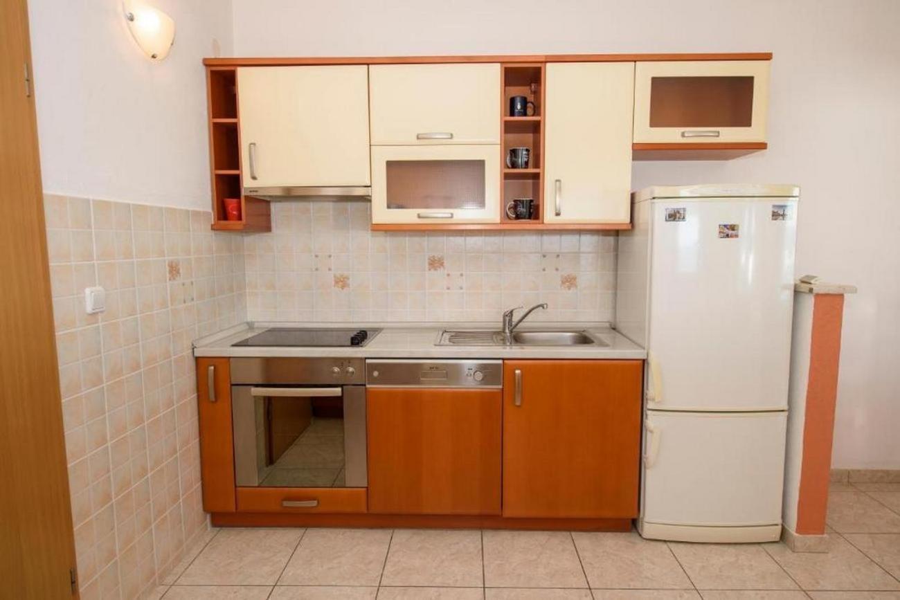 Apartments By The Sea Suhi Potok, Omis - 14555 Jesenice  Zewnętrze zdjęcie