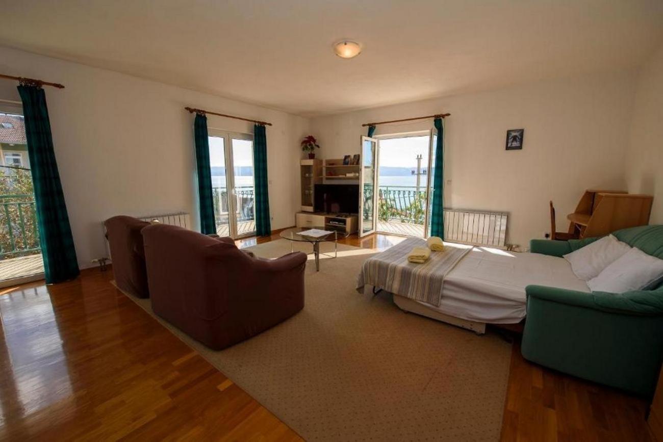Apartments By The Sea Suhi Potok, Omis - 14555 Jesenice  Zewnętrze zdjęcie